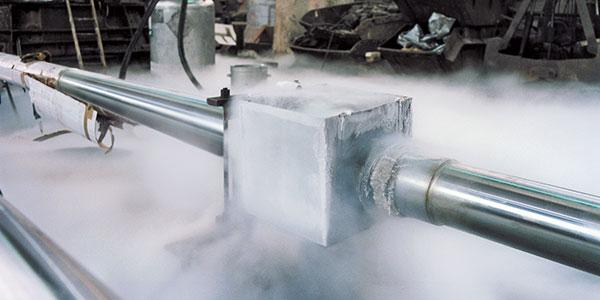 Rohrfrosten mit flüssigem Stickstoff